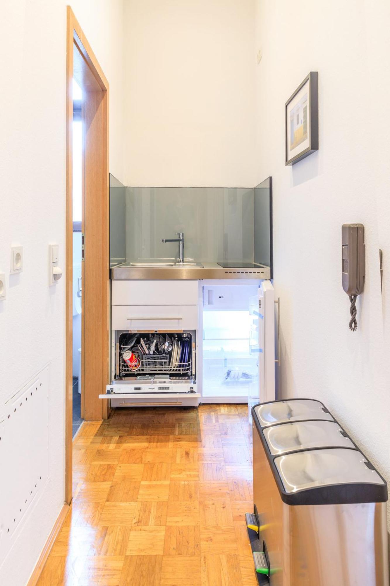 Charming City Apartment With Parking Spot Würzburg Zewnętrze zdjęcie